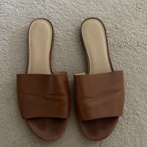 Michael Kors Shelly Leather slides